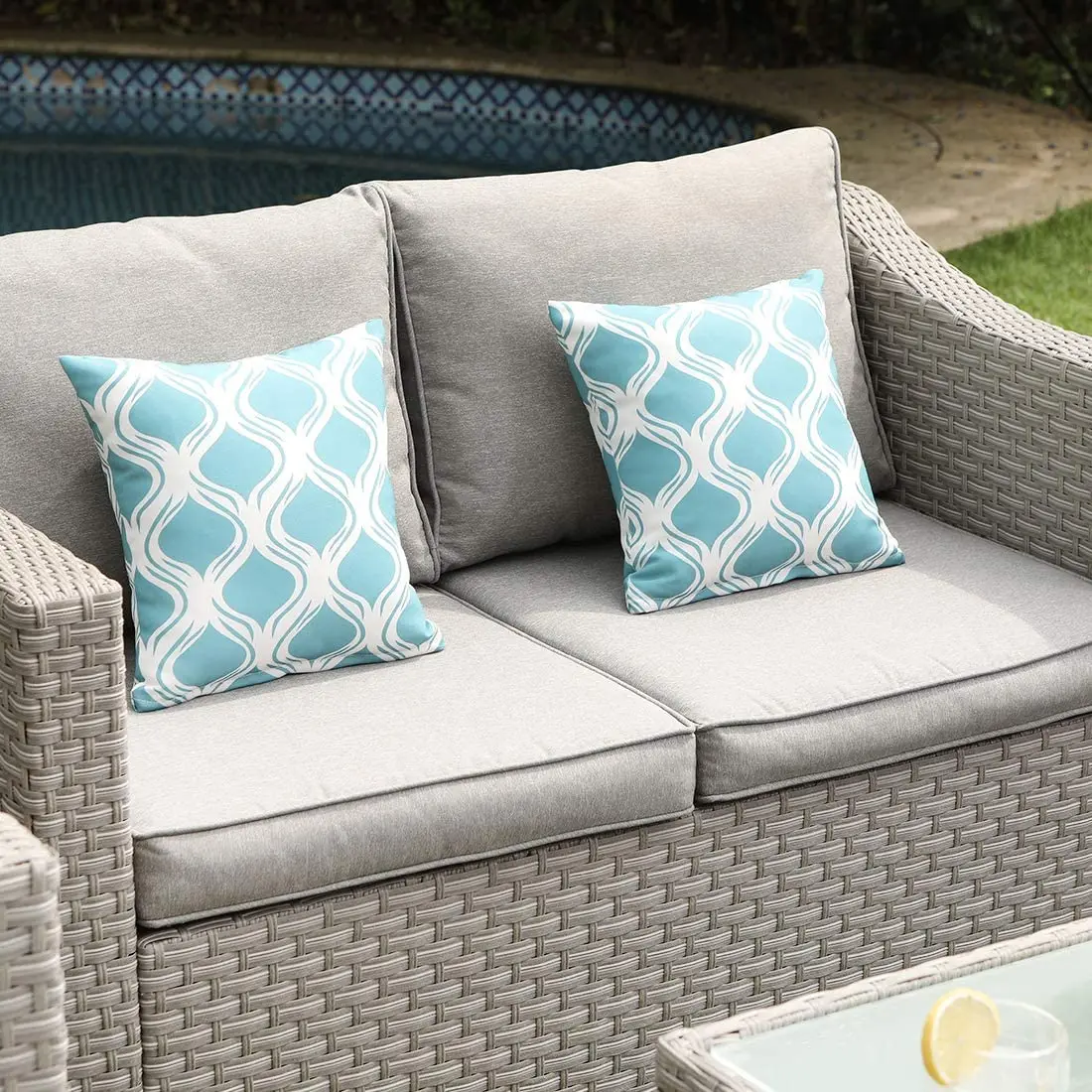 Outdoor Furniture With Fire Pit Table - -เฟอร์นิเจอร์กลางแจ้ง 5 ชิ้นหวายโซฟาแก๊ส Fire Pit Patio